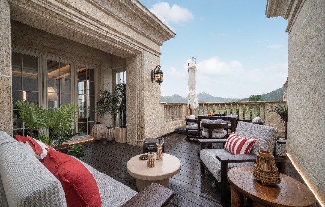 假期开挂指南，一秒穿越到法国