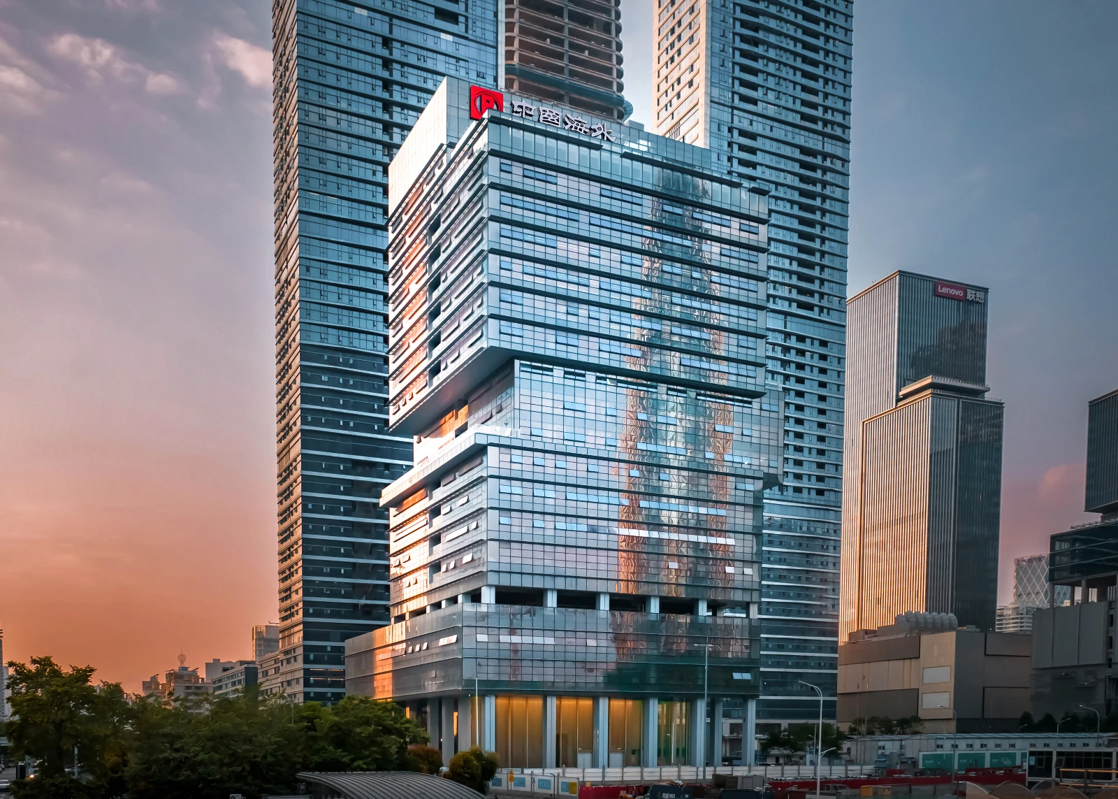 深圳中国海外大厦.webp